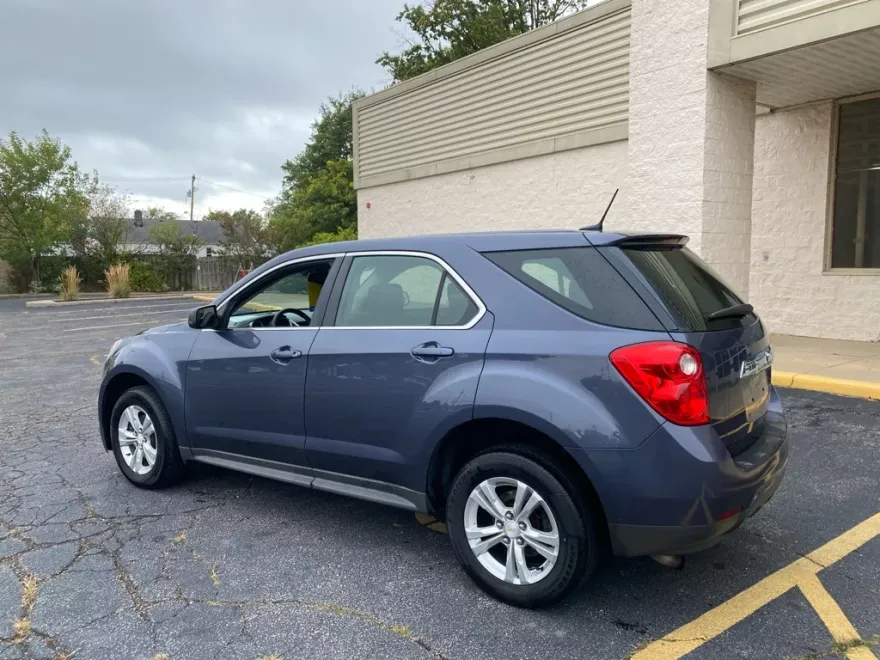 2014 Chevrolet Equinox LS photo 1
