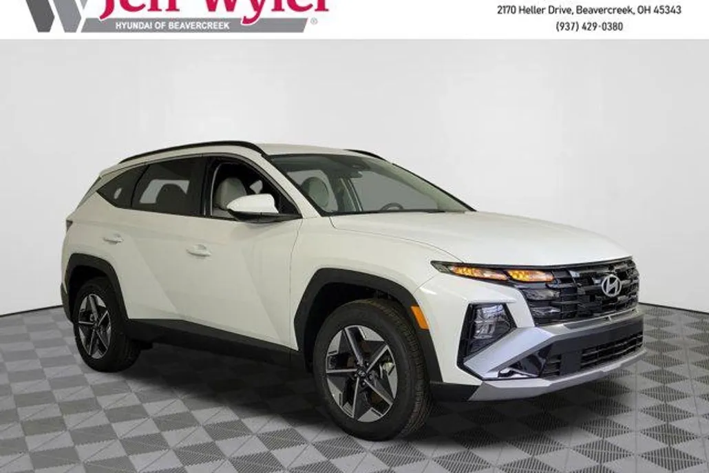 2025 Hyundai Tucson SEL photo 1