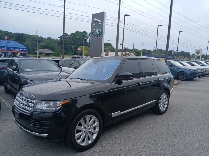 2017 Land Rover Range Rover SuperCharged HSE photo 1