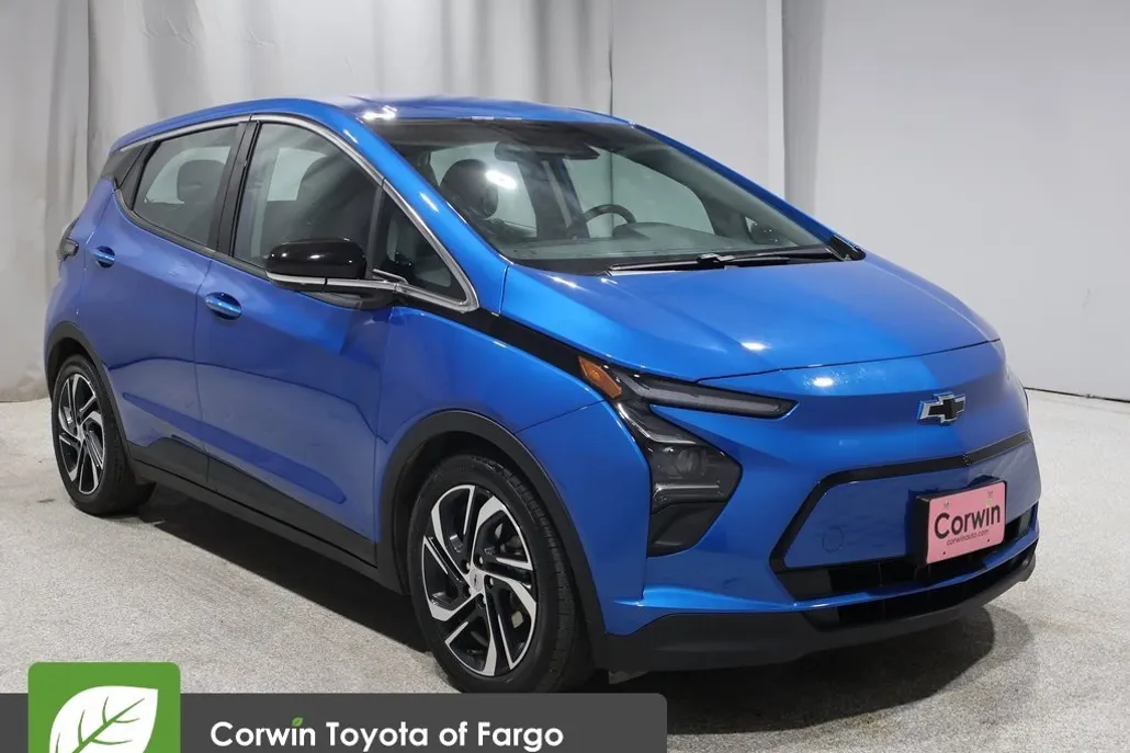 2023 Chevrolet Bolt EV 2LT photo 1