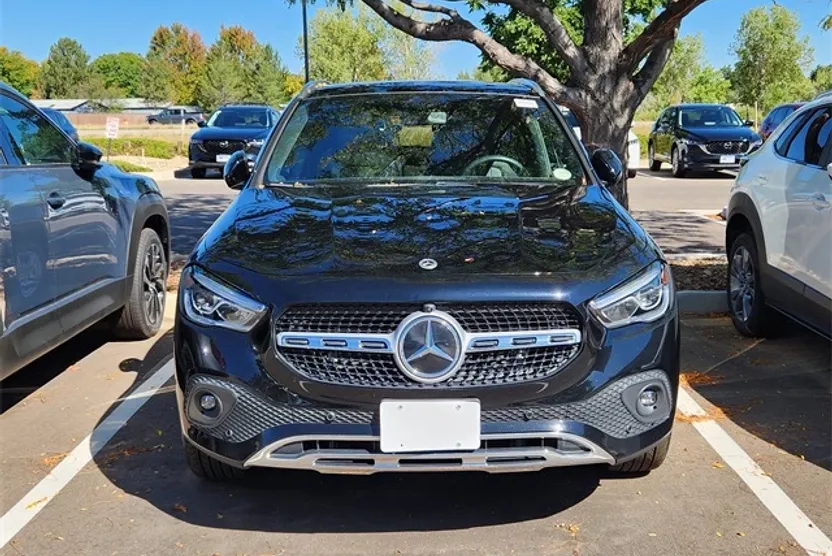 2021 Mercedes Benz GLA 250 4MATIC photo 1