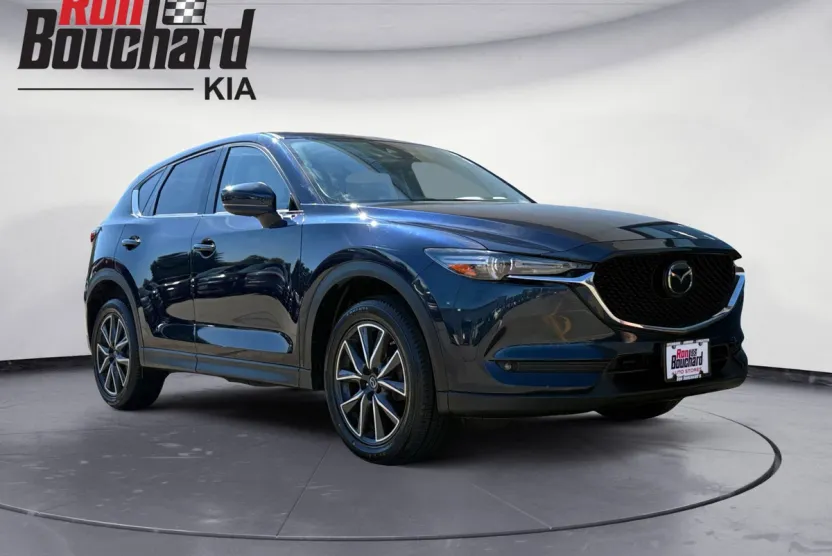 2017 Mazda CX-5 Grand Touring photo 1