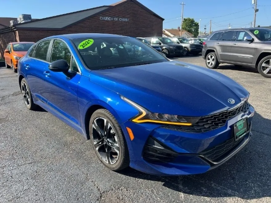 2021 Kia K5 GT-Line photo 1
