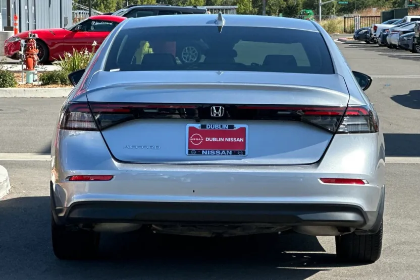 2024 Honda Accord LX photo 1