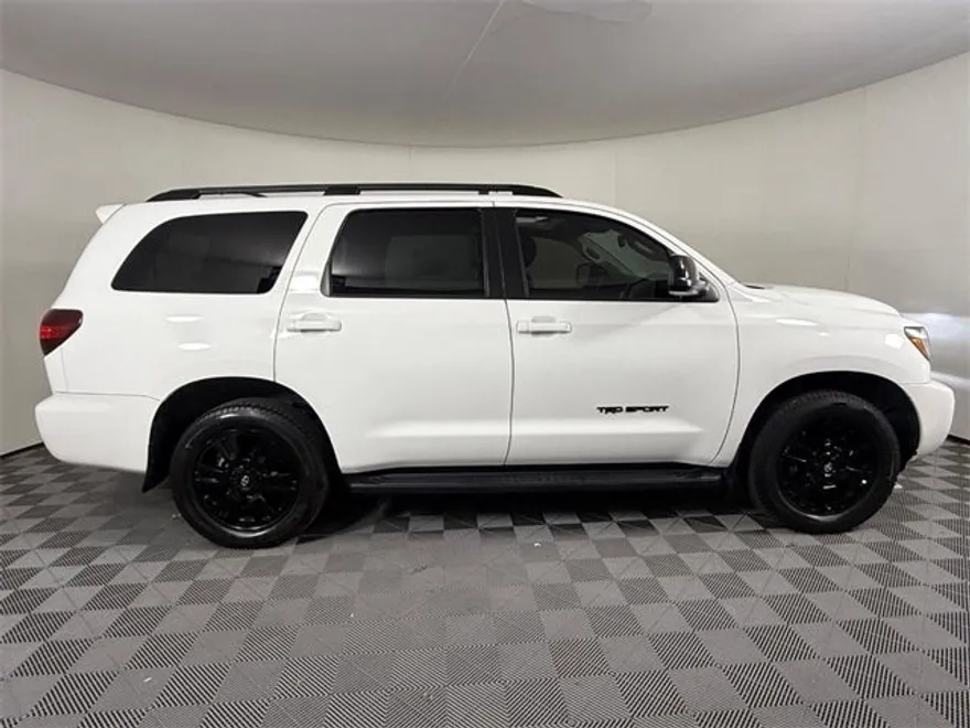 2020 Toyota Sequoia TRD Sport photo 1