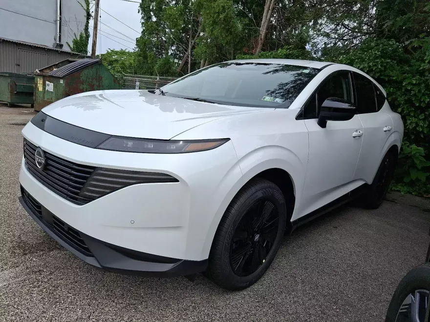 2025 Nissan Murano SV photo 1