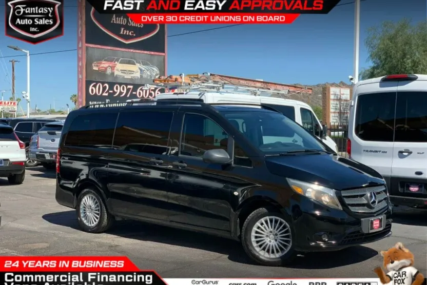 2018 Mercedes Benz Metris Passenger Van photo 1