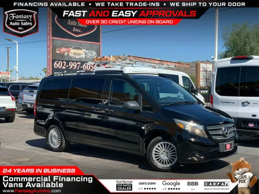 2018 Mercedes Benz Metris Passenger Van photo 1
