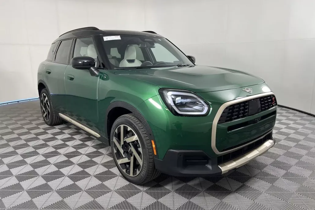 2025 Mini Countryman S photo 1