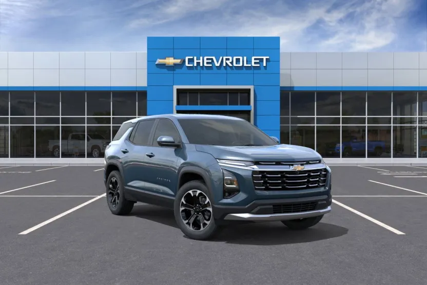 2026 Chevrolet Equinox LT photo 1