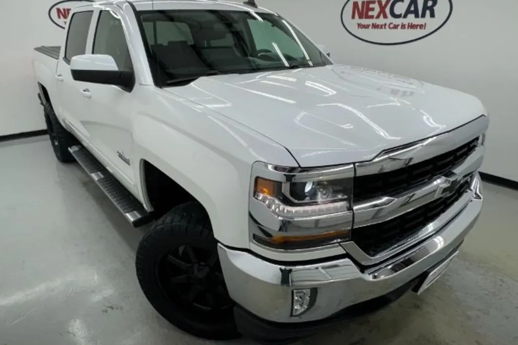 2017 Chevrolet Silverado 1500 LT Texas Edition photo 1