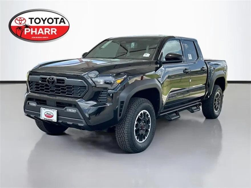 2025 Toyota Tacoma TRD Off-Road photo 1