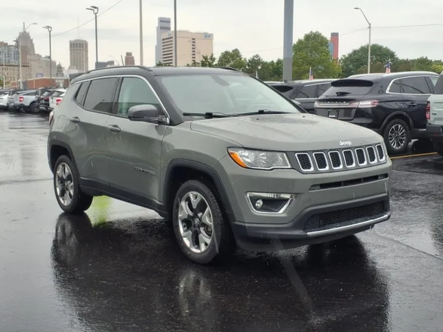 2019 Jeep Compass Limited photo 1