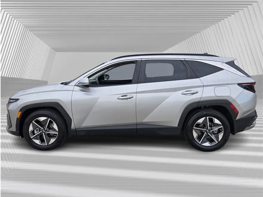 2025 Hyundai Tucson SEL Convenience photo 1