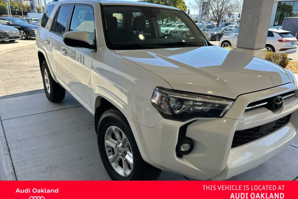 2023 Toyota 4Runner SR5 2WD photo 1
