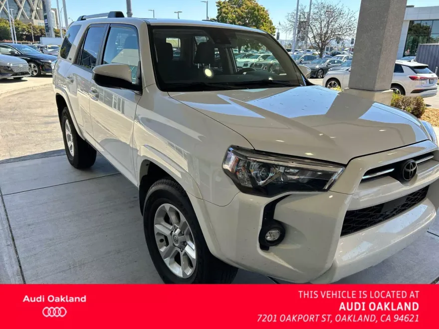 2023 Toyota 4Runner SR5 2WD photo 1