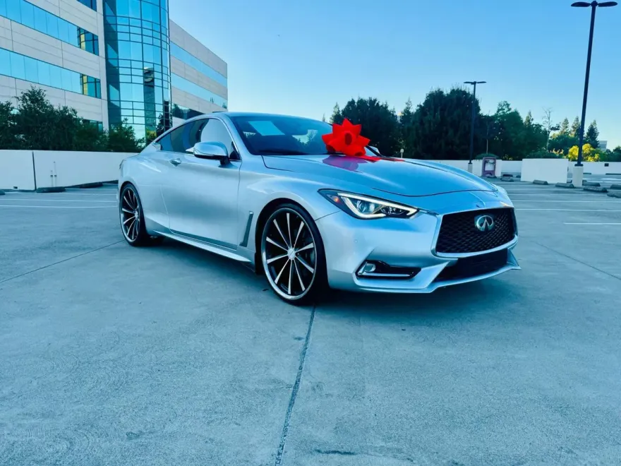 2017 Infiniti Q60 3.0t Premium Coupe photo 1