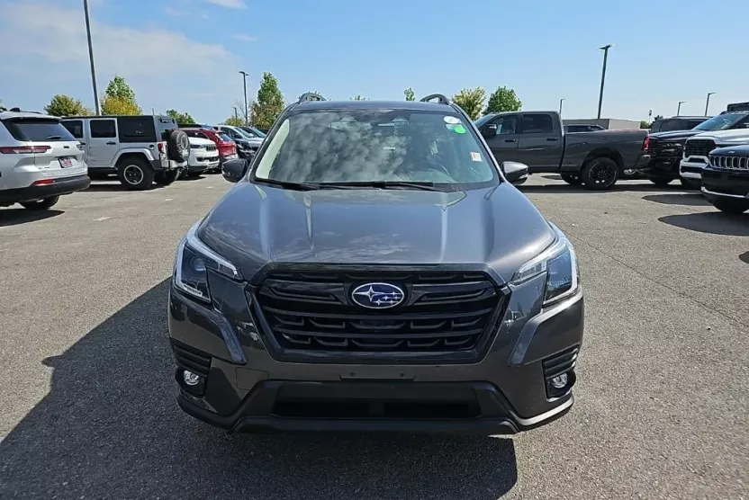 2024 Subaru Forester Limited photo 1