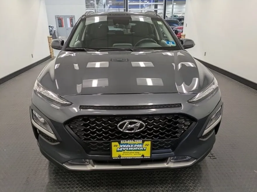 2018 Hyundai Kona SEL photo 1