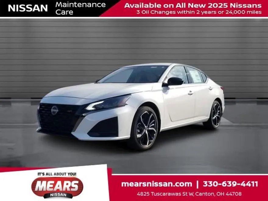 2025 Nissan Altima 2.5 SR photo 1
