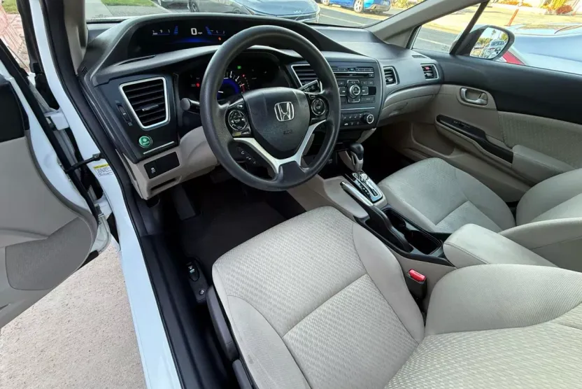 2014 Honda Civic LX photo 1