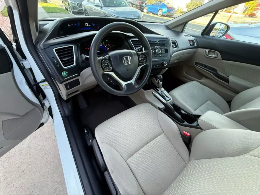 2014 Honda Civic LX photo 1
