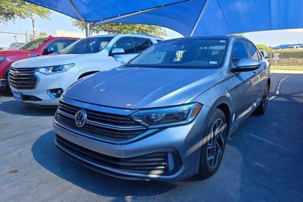 2024 Volkswagen Jetta SEL photo 1