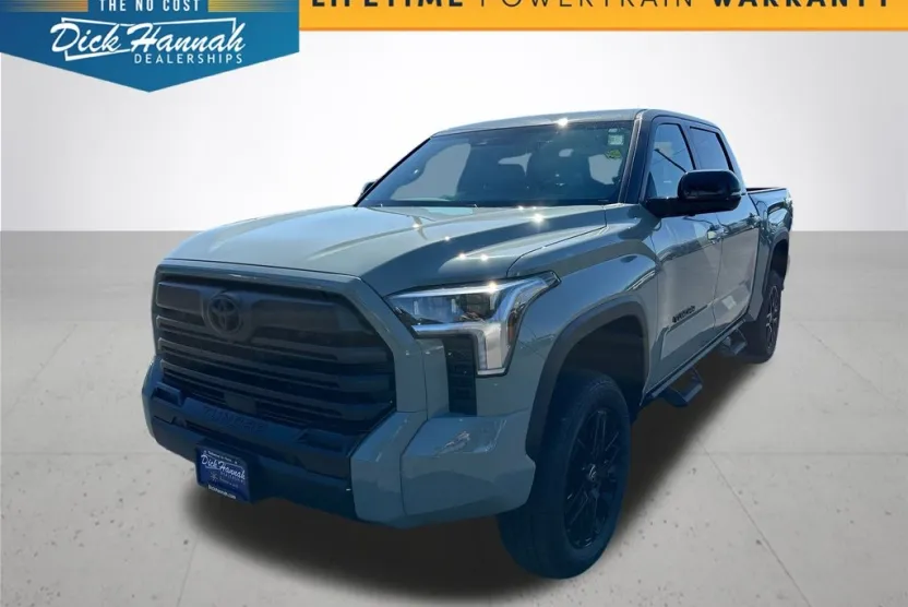2026 Toyota Tundra Limited CrewMax photo 1
