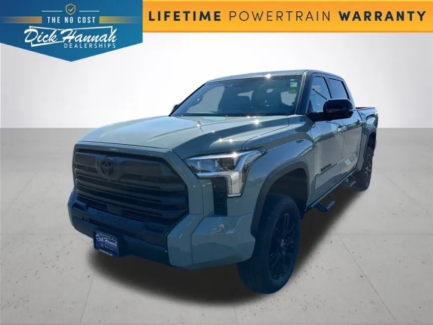 2026 Toyota Tundra Limited CrewMax photo 1
