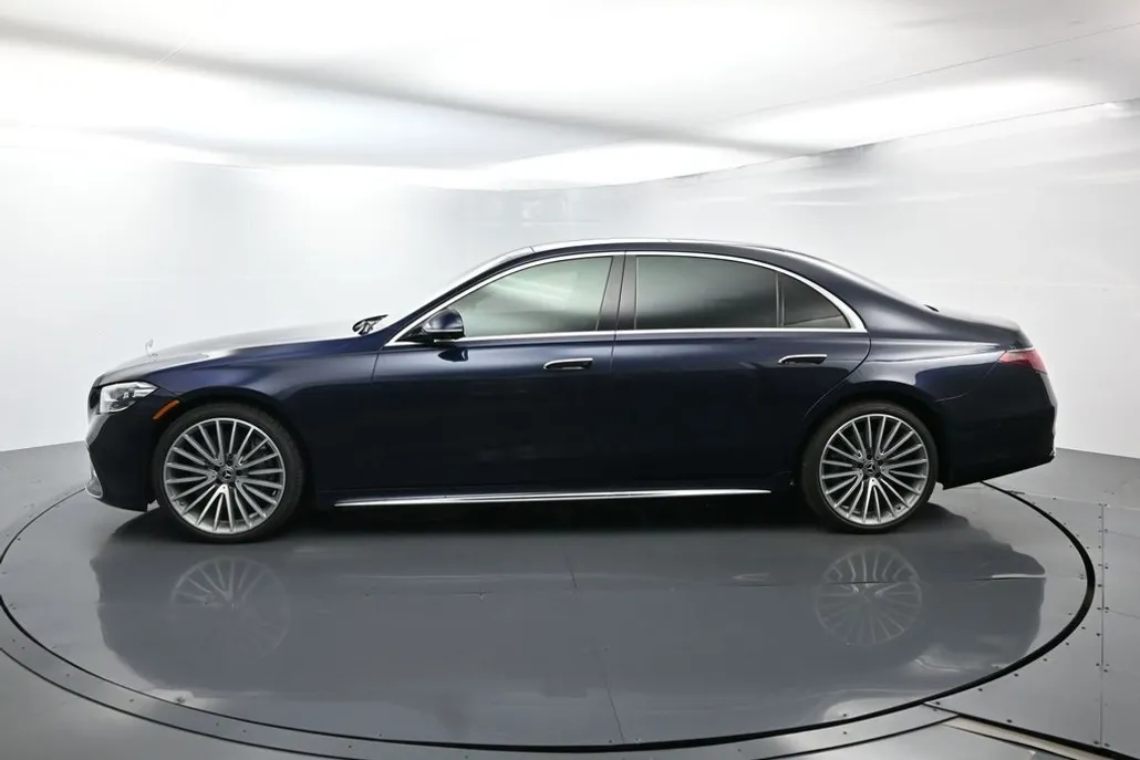 2022 Mercedes Benz S 500 4MATIC photo 1