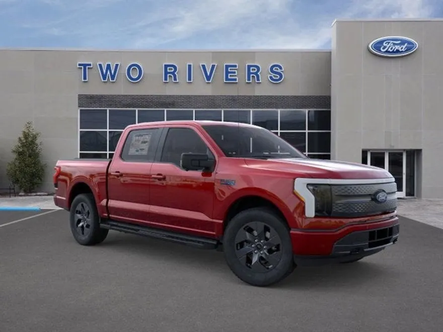 2025 Ford F-150 Lightning photo 1