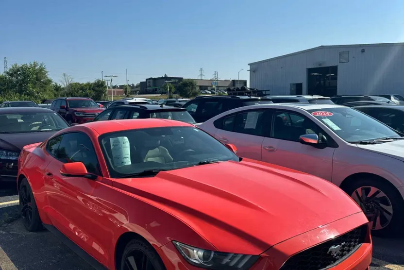 2015 Ford Mustang EcoBoost Premium photo 1