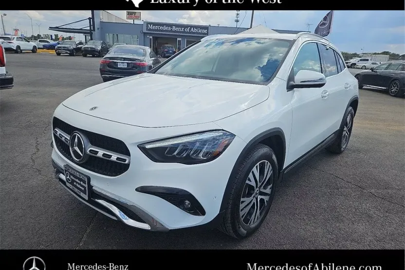 2025 Mercedes Benz GLA 250 4MATIC photo 1