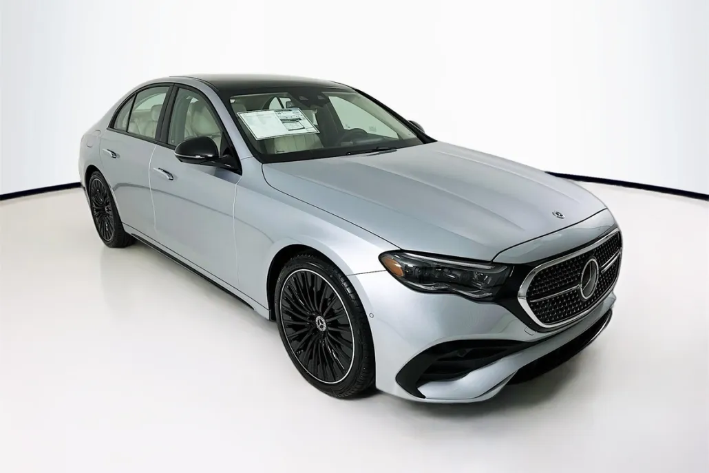 2026 Mercedes Benz E 350 Sedan photo 1