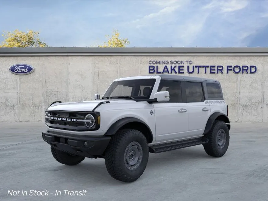 2025 Ford Bronco Outer Banks photo 1