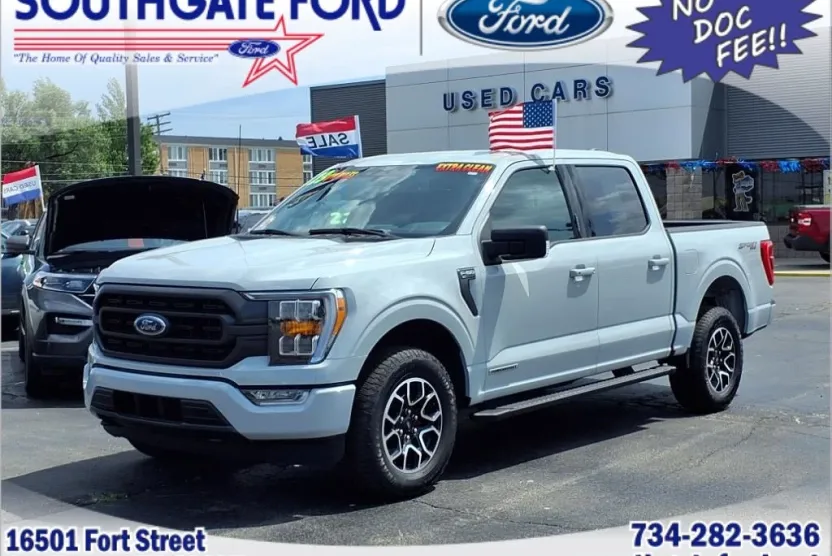2023 Ford F-150 XLT photo 1