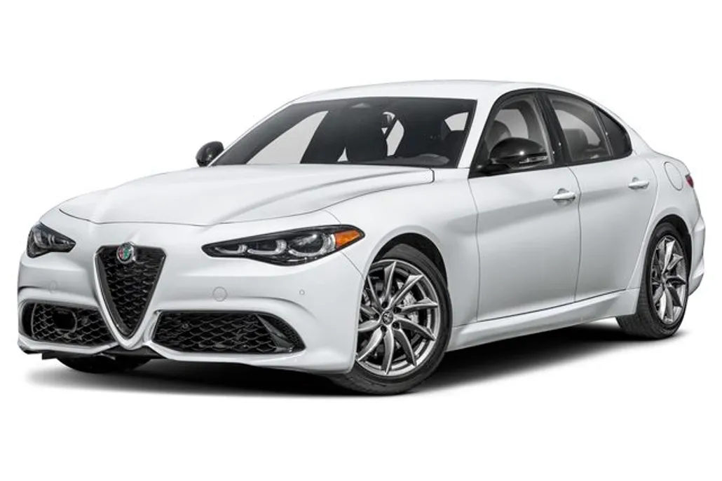 2025 Alfa Romeo Giulia SPRINT photo 1