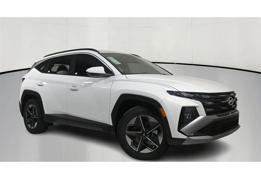 2025 Hyundai Tucson SEL photo 1