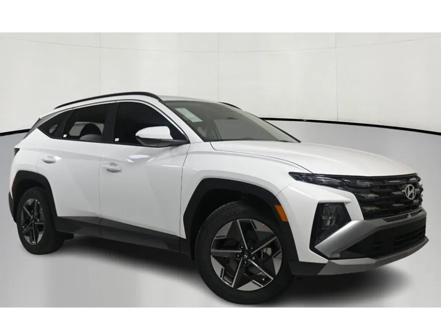 2025 Hyundai Tucson SEL photo 1