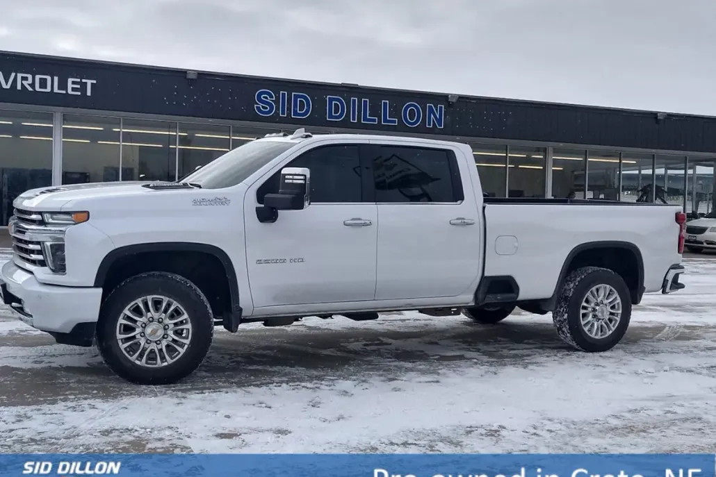 2023 Chevrolet Silverado 2500HD High Country photo 1