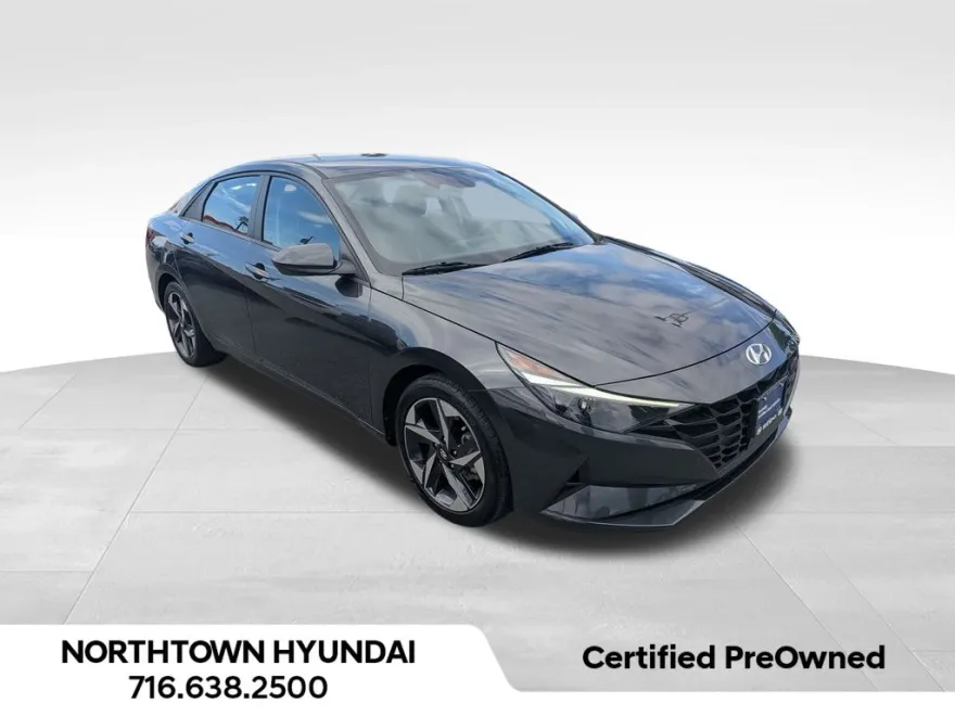2023 Hyundai Elantra SEL Convenience photo 1