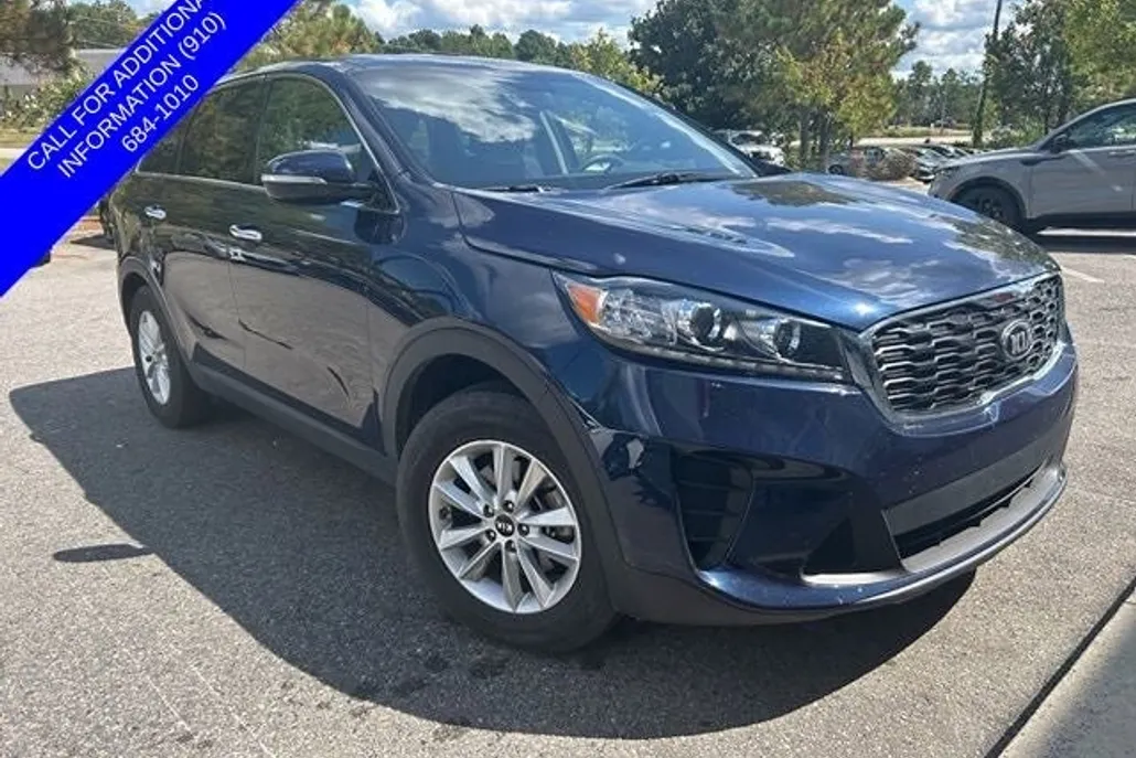 2019 Kia Sorento LX photo 1