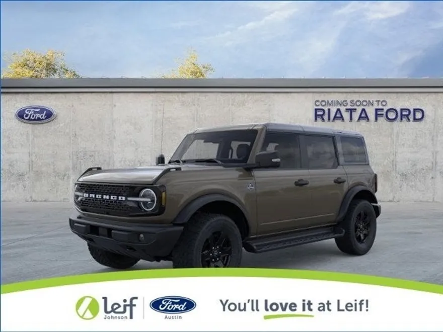 2025 Ford Bronco Outer Banks photo 1