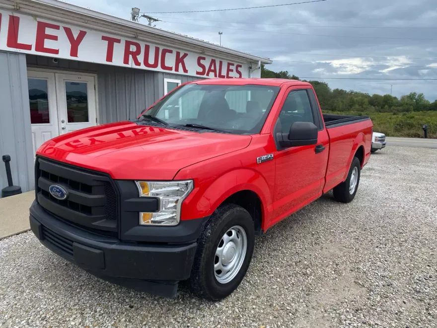 2017 Ford F-150 XL photo 1