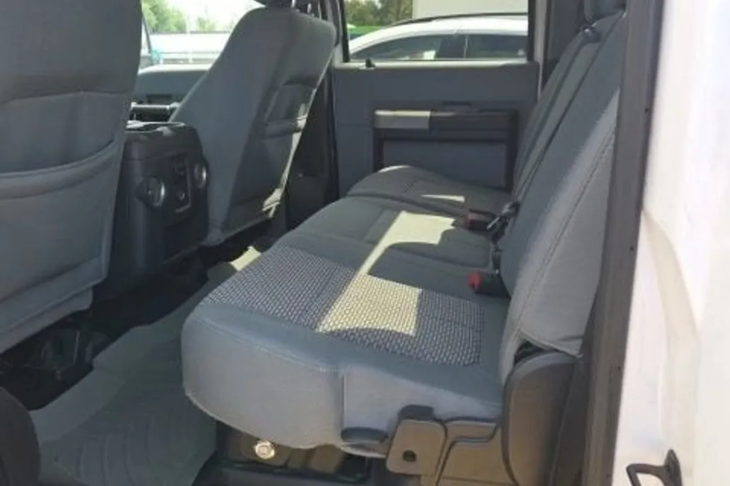 2015 Ford F-250 Lariat photo 1