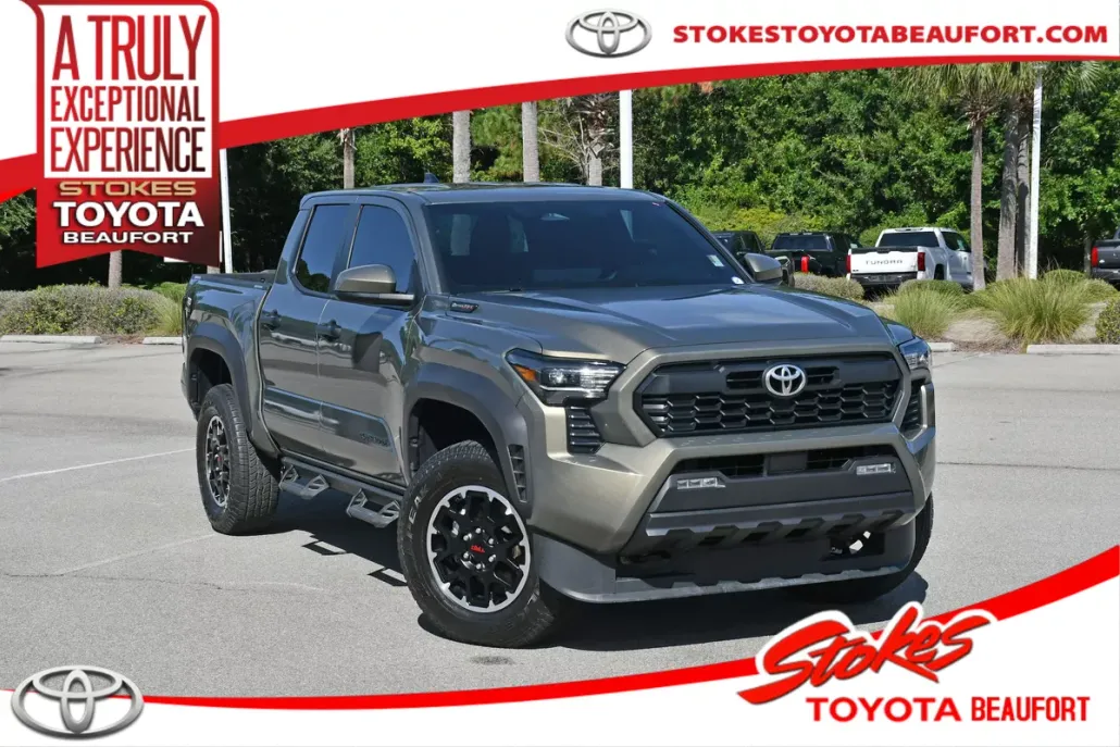2025 Toyota Tacoma Limited Double Cab photo 1