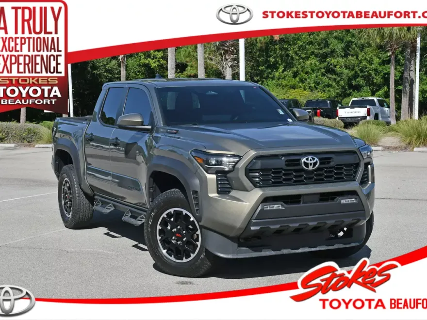 2025 Toyota Tacoma Limited Double Cab photo 1