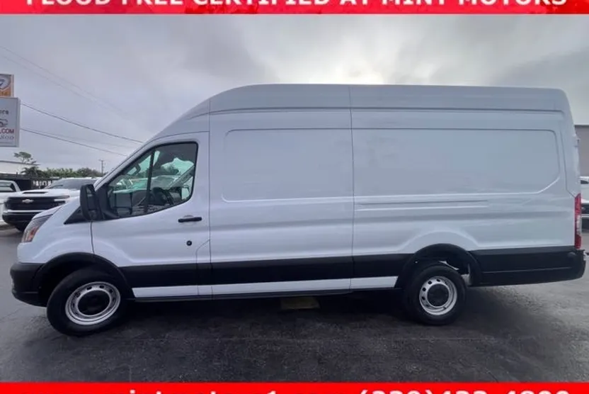 2020 Ford Transit photo 1