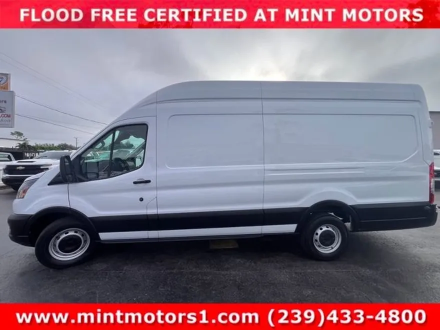 2020 Ford Transit photo 1