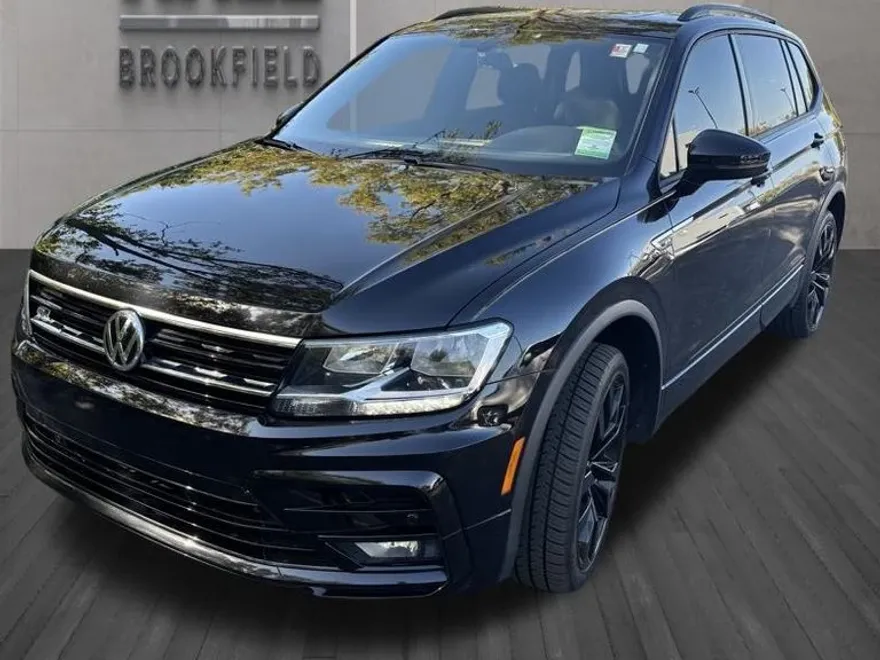 2021 Volkswagen Tiguan SE R-Line Black photo 1